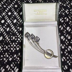Buttermore & Sons Flower Silver Brooch